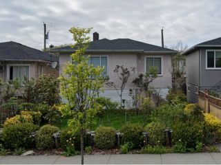 Photo 3: 5357 JOYCE Street in Vancouver: Collingwood VE House for sale (Vancouver East)  : MLS®# R2803923