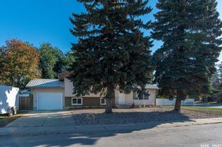 Photo 5: 33 Bow Court in Saskatoon: River Heights SA Residential for sale : MLS®# SK912108