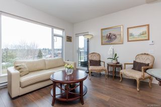Photo 2: 205 3811 Rowland Ave in Saanich: SW Glanford Condo for sale (Saanich West)  : MLS®# 780663
