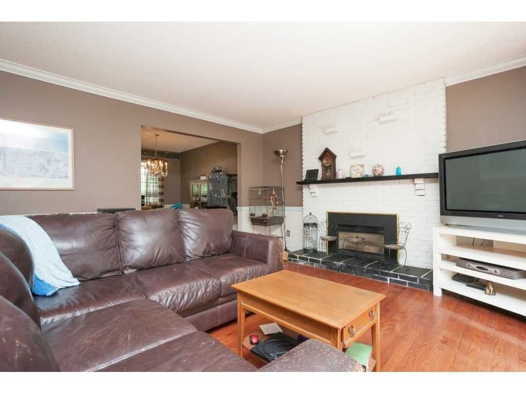 Photo 10: Photos: 13505 CRESTVIEW DRIVE in Surrey: Bolivar Heights House for sale (North Surrey)  : MLS®# R2084009