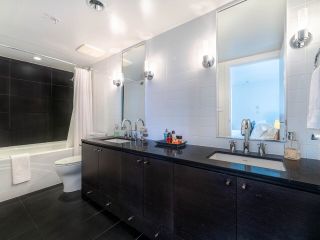 Photo 18: 402 988 RICHARDS Street in Vancouver: Yaletown Condo for sale in "Tribeca Lofts" (Vancouver West)  : MLS®# R2821051
