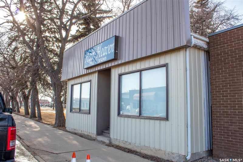 FEATURED LISTING: 415 Main Street Melfort