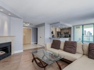 Photo 4: 901 789 JERVIS Street in Vancouver: West End VW Condo for sale (Vancouver West)  : MLS®# R2114003