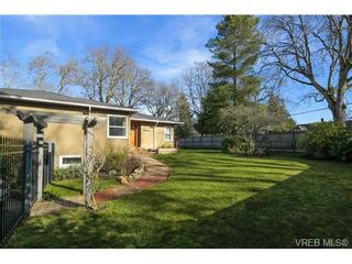 Photo 4: 4200 Cedar Hill Rd in VICTORIA: SE Mt Doug House for sale (Saanich East)  : MLS®# 721672