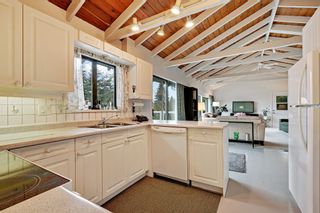 Photo 9: 527 CRAIGMOHR Drive in West Vancouver: Glenmore House for sale in "Glenmore" : MLS®# R2766273