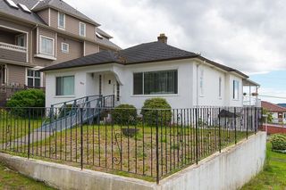Photo 2: 3810 PENDER Street in Burnaby: Willingdon Heights House for sale (Burnaby North)  : MLS®# R2132202