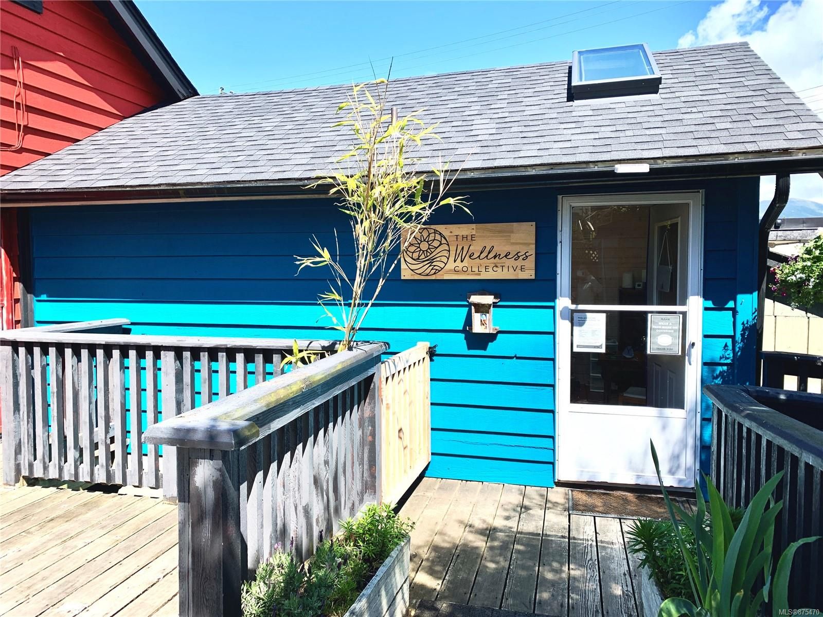 Main Photo: 1576 Imperial Lane in Ucluelet: PA Ucluelet Business for sale (Port Alberni)  : MLS®# 875470
