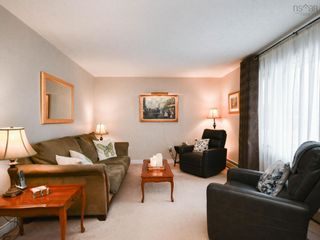 Photo 4: 5 Linden Lane in Halifax: 7-Spryfield Multi-Family for sale (Halifax-Dartmouth)  : MLS®# 202303649