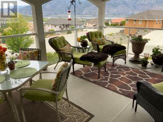 Photo 2: 3808 SAWGRASS Drive in Osoyoos: House for sale : MLS®# 201412