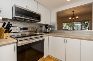 Photo 10: 11 815 TOBRUCK Avenue in North Vancouver: Mosquito Creek Townhouse for sale : MLS®# R2747655