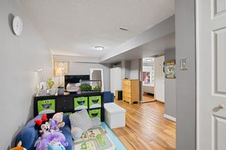 Photo 25: 3909 & 3911 10 Avenue SW in Calgary: Rosscarrock Full Duplex for sale : MLS®# A2053668