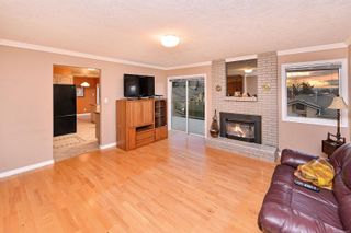 Photo 8: 833 Maltwood Terr in Saanich: SE Broadmead House for sale (Saanich East)  : MLS®# 862193