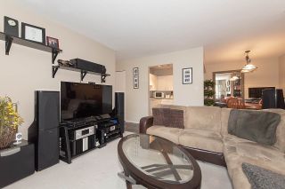 Photo 3: 215 10468 148 Street in Surrey: Guildford Condo for sale in "Guilford Greene" (North Surrey)  : MLS®# R2332321