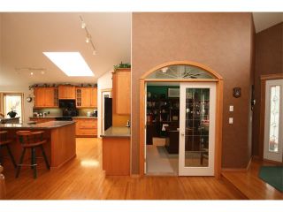 Photo 6: 315 GLENEAGLES View: Cochrane House for sale : MLS®# C4014401