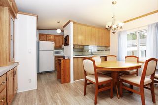 Photo 9: 44 2035 MARTENS Street in Abbotsford: Poplar Manufactured Home for sale in "Maplewood Estates" : MLS®# R2674647