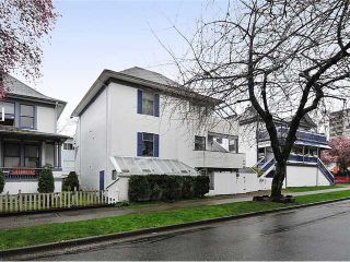 Photo 1: 1038 CARDERO Street in Vancouver: West End VW Triplex for sale (Vancouver West)  : MLS®# V1036593