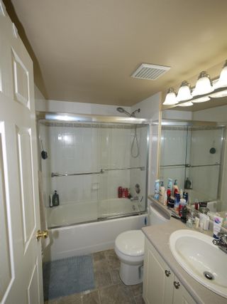 Photo 11: 205 33502 GEORGE FERGUSON Way in Abbotsford: Central Abbotsford Condo for sale in "Carina Court" : MLS®# R2698672