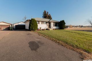 Photo 2: 1102 McMillan Avenue in Saskatoon: Hudson Bay Park Residential for sale : MLS®# SK913612