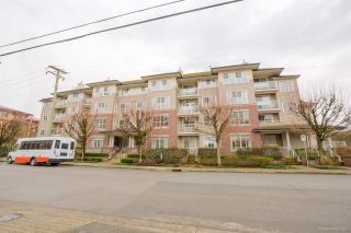 Photo 1: 110 2266 ATKINS Avenue in Port Coquitlam: Central Pt Coquitlam Condo for sale in "MAYFAIR TERRACE" : MLS®# R2135737