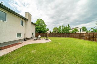 Photo 42: 93 Peres Oblats Drive in Winnipeg: Island Lakes Residential for sale (2J)  : MLS®# 202215440