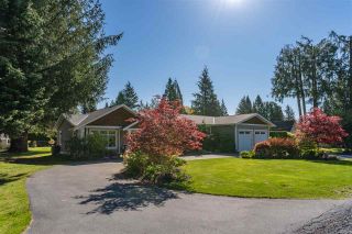 Photo 1: 4558 SADDLEHORN Crescent in Langley: Salmon River House for sale in "Salmon River" : MLS®# R2365220