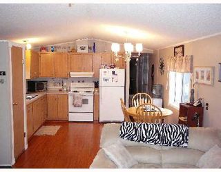 Photo 6: 3013 THEE Court in Prince_George: Emerald Manufactured Home for sale in "EMERALD" (PG City North (Zone 73))  : MLS®# N188387