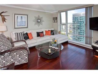 Photo 2: 3002 455 BEACH Crescent in Vancouver: Yaletown Condo for sale in "PARK WEST ONE" (Vancouver West)  : MLS®# V949559