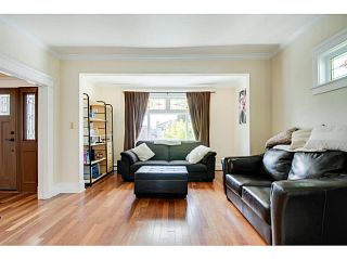 Photo 4: 341 E 58TH AV in Vancouver: South Vancouver House for sale (Vancouver East)  : MLS®# V1070002