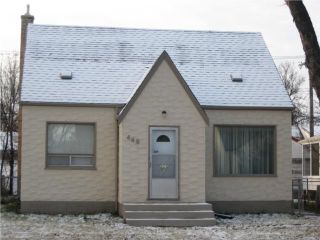 Photo 1: 448 JEFFERSON Avenue in WINNIPEG: West Kildonan / Garden City Residential for sale (North West Winnipeg)  : MLS®# 2950267