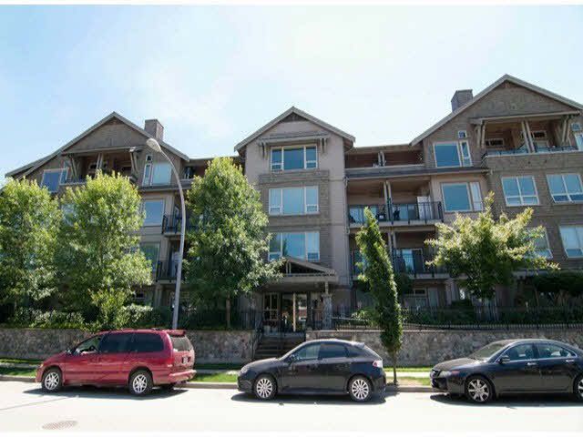 Main Photo: 106 250 SALTER Street in New Westminster: Queensborough Condo for sale in "PADDLER'S LANDING" : MLS®# V1072840