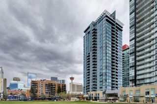 Photo 1: 1402 215 13 Avenue SW in Calgary: Beltline Apartment for sale : MLS®# A1220740