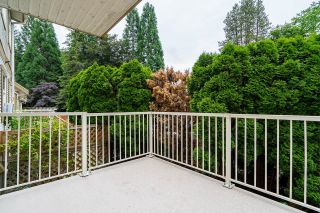 Photo 10: 15 20543 96 AVENUE Avenue in Langley: Walnut Grove Townhouse for sale in "Wind Song" : MLS®# R2815071