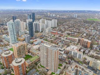 Photo 26: 2210 40 Homewood Avenue in Toronto: Cabbagetown-South St. James Town Condo for sale (Toronto C08)  : MLS®# C8251372