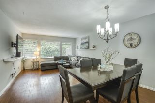 Photo 2: 31 10238 155A Street in Surrey: Guildford Townhouse for sale in "CHESTNUT LANE" (North Surrey)  : MLS®# R2473485