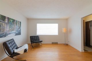 Photo 6: 947 Northmount Drive NW in Calgary: Collingwood Detached for sale : MLS®# A1211146
