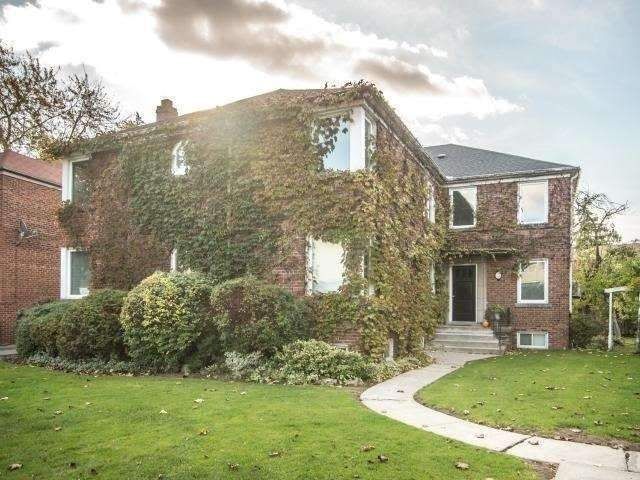 Main Photo: 2 5 Warwick Avenue in Toronto: Humewood-Cedarvale House (Apartment) for lease (Toronto C03)  : MLS®# C5784180