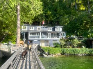 Photo 28: 31 JOHNSON Bay in North Vancouver: Indian Arm House for sale in "Johnson Bay" : MLS®# R2872695