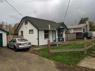 Photo 1: 9445 NOWELL Street in Chilliwack: Chilliwack Proper East House for sale : MLS®# R2816345