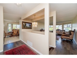 Photo 5: 12421 228 Street in Maple Ridge: House for sale