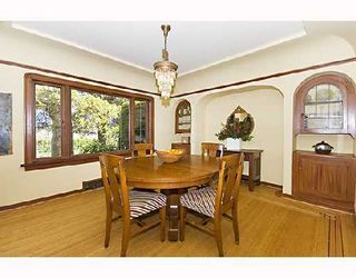 Photo 4: 3828 West 8th Avenue: Point Grey Home for sale () 