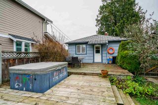 Photo 15: 849 PARKER Street: White Rock House for sale in "EAST BEACH" (South Surrey White Rock)  : MLS®# R2424382