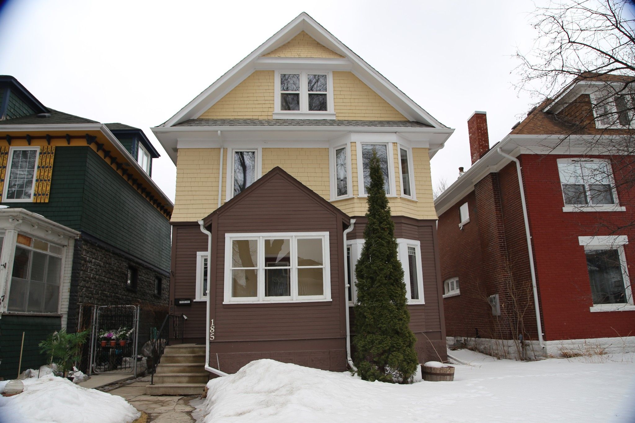 Photo 1: Photos: 185 Home Street in Winnipeg: Wolseley Single Family Detached for sale (5B)  : MLS®# 1807366
