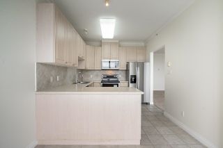 Photo 12: 2202 612 SIXTH Street in New Westminster: Uptown NW Condo for sale in "THE WOODWARD" : MLS®# R2876557