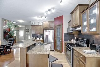 Photo 11: 336D Silvergrove Place NW in Calgary: Silver Springs Detached for sale : MLS®# A1199863