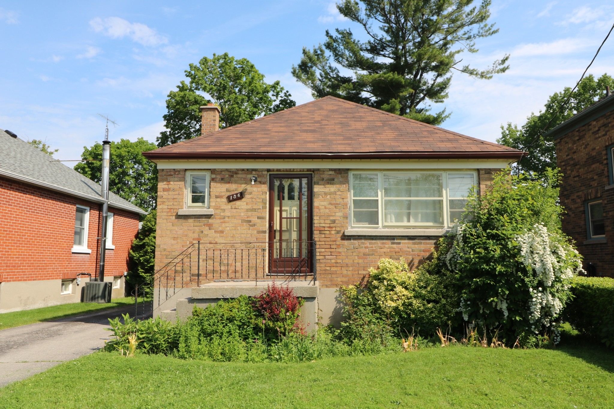 Main Photo: 156 Spencer Street E in Cobourg: House for sale : MLS®# 20451