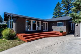 Photo 3: 51 HOLDEN Road SW in Calgary: Haysboro House for sale : MLS®# C4125206