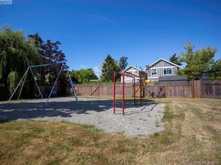 Photo 40: 9937 Bessredge Pl in VICTORIA: Si Sidney North-East House for sale (Sidney)  : MLS®# 821167