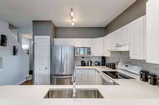 Photo 8: 56 Inverness Square SE in Calgary: McKenzie Towne Row/Townhouse for sale : MLS®# A1214883