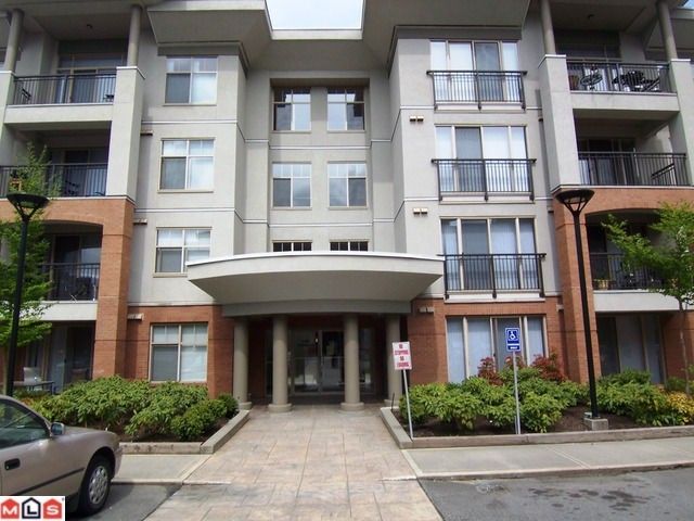 FEATURED LISTING: 101 - 33546 HOLLAND Avenue ABBOTSFORD
