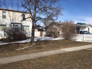 Photo 3: 1134 Smith Avenue: Crossfield House for sale : MLS®# C4177797